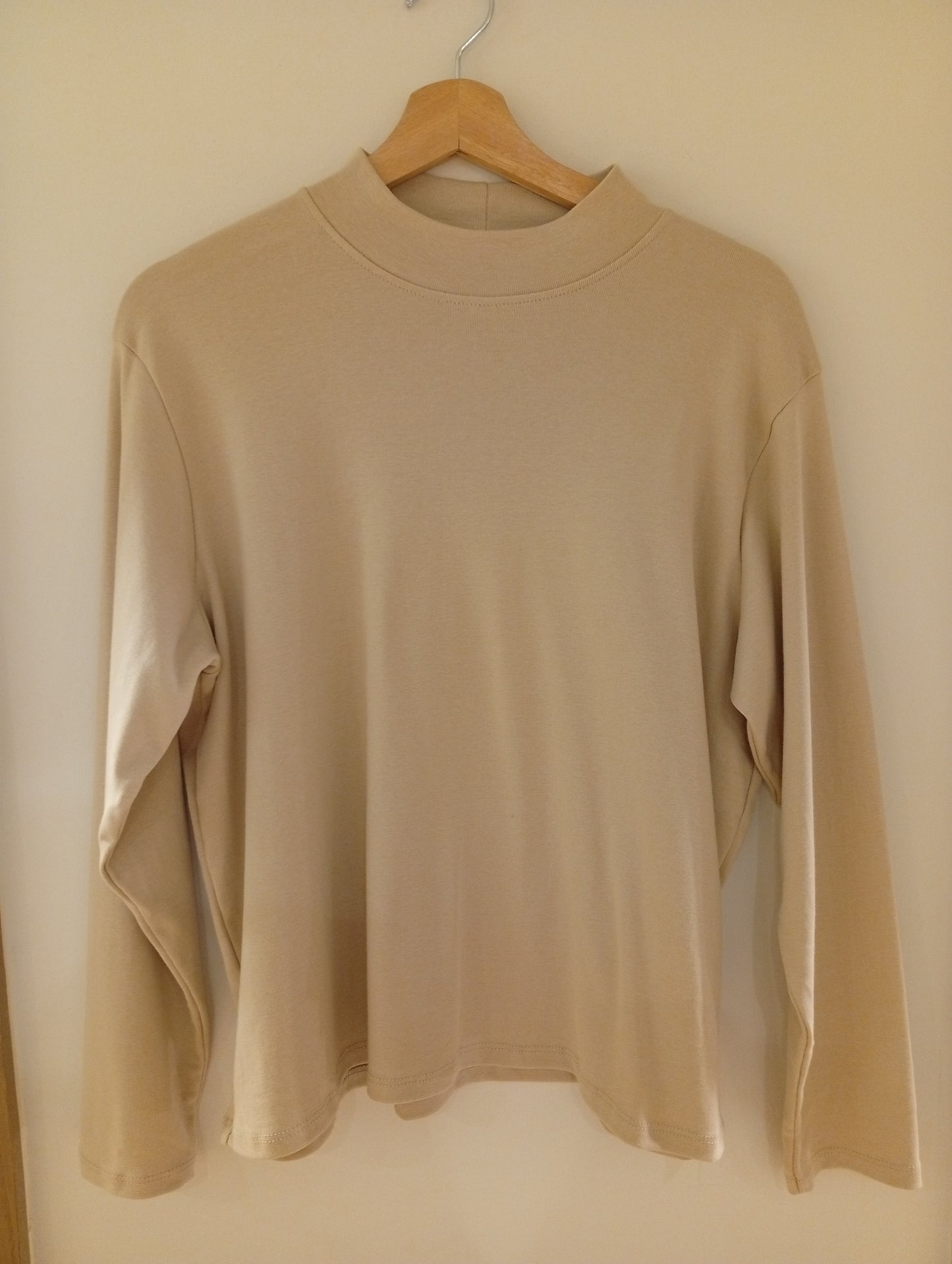 CAMISETA Nerea beige