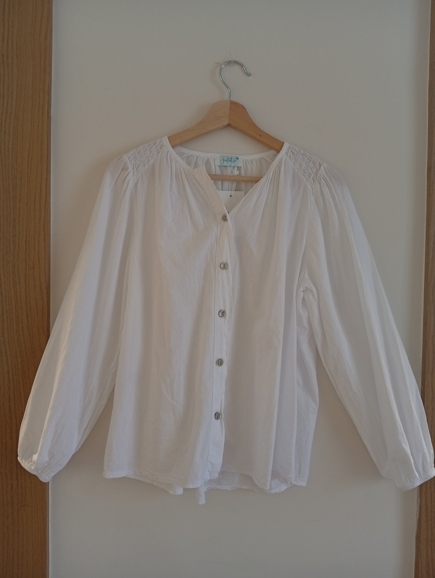 Blusa Acorn blanca