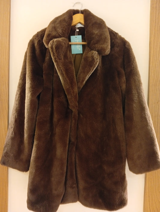 ABRIGO FUR MARRÓN