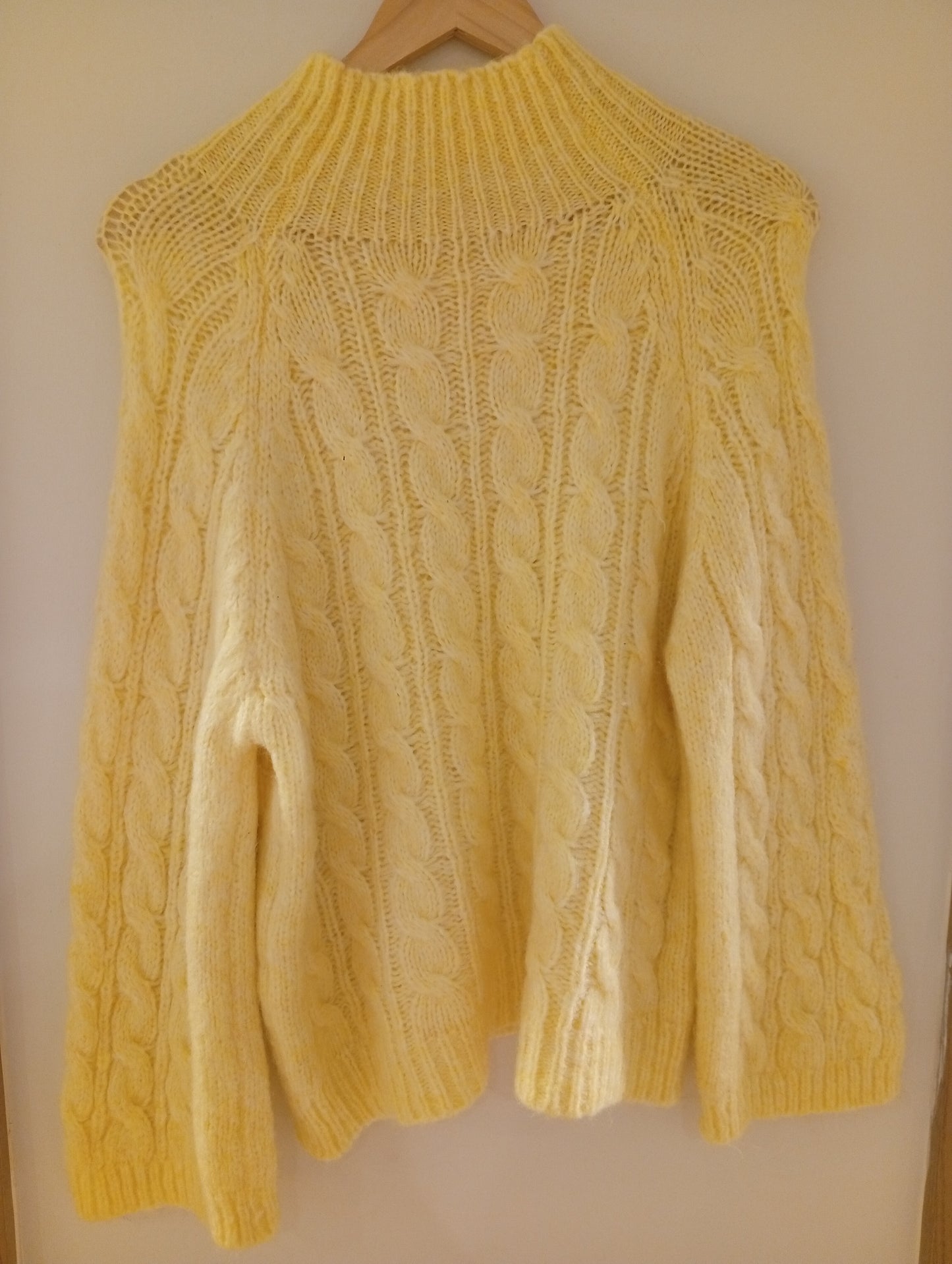 Jersey Wendy amarillo